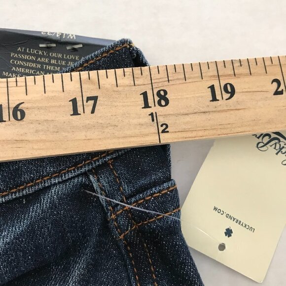 NWT - LUCKY BRAND - Sweet & Straight Crop Jeans - Picture 12 of 16